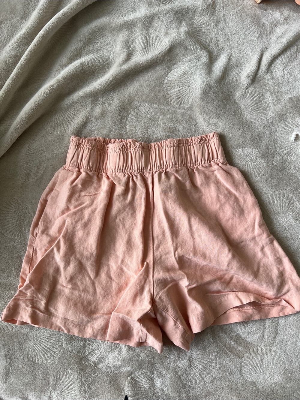 H&M Peach Linen Blend Shorts